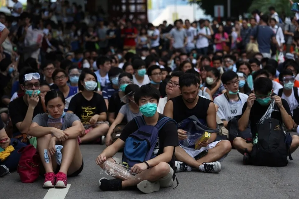 Çin Hong Kong’taki protestoların ardından Instagram’a erişimi engelledi