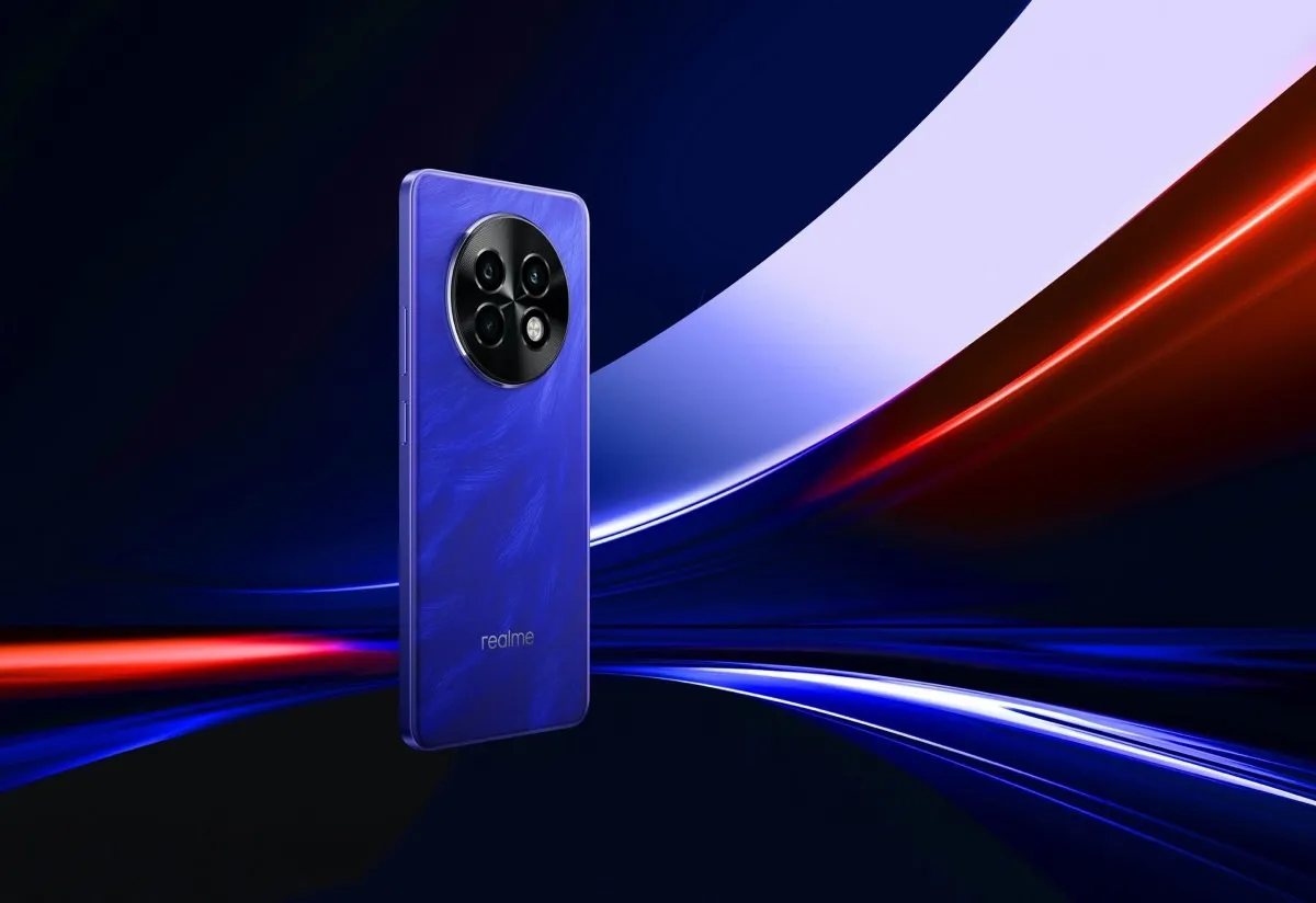 Realme P1 Speed, Dimensity 7300 Energy ve 120 Hz OLED ekran ile tanıtıldı