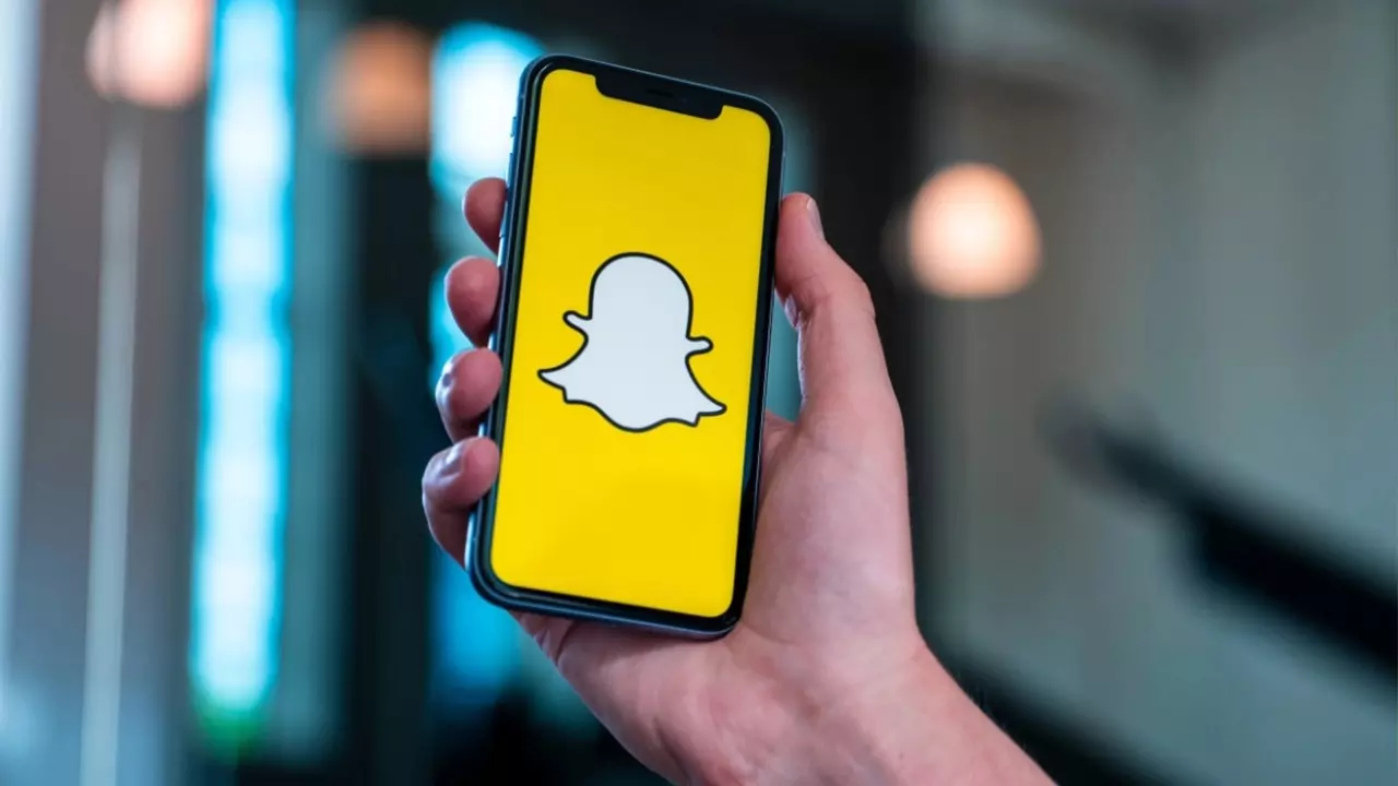 Snapchat’ten tartışmalı karar: Ebeveynlere, çocukların konumunu verecek!